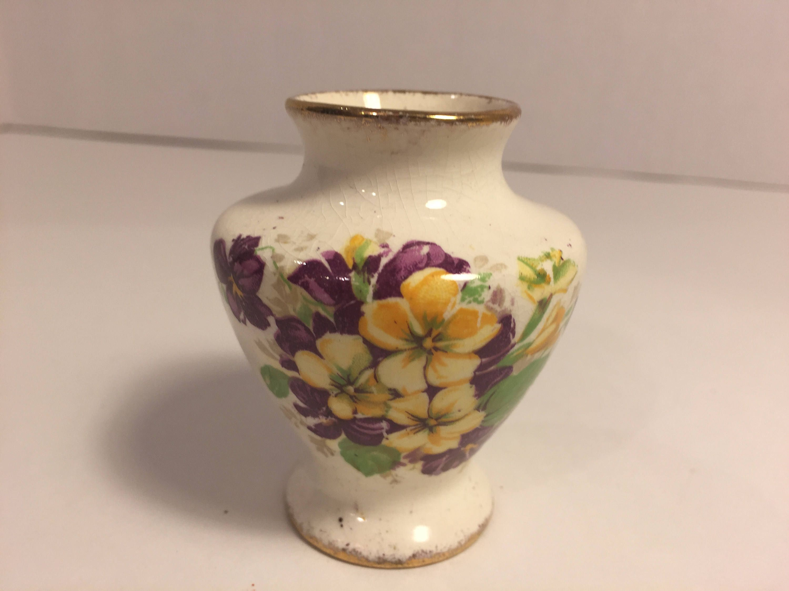 18 attractive 18 Glass Cylinder Vase wholesale 2024 free download 18 glass cylinder vase wholesale of 21 glass vase with lid the weekly world regarding miniature vase james kent ltd longton 4002 made in england