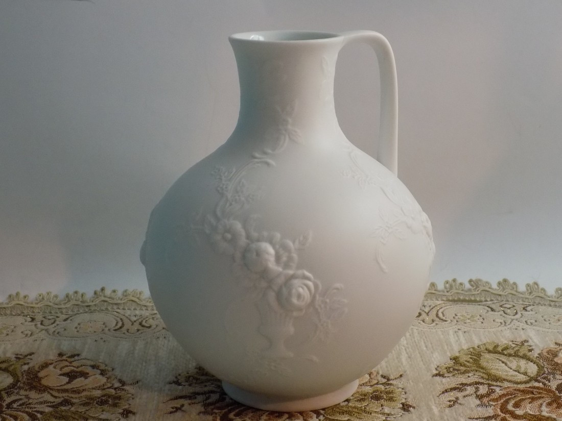 25 Elegant Ak Kaiser Porcelain Vase 2024 free download ak kaiser porcelain vase of a k kaiser biskwitowy wazon dzban west germany 7461403578 throughout a k kaiser biskwitowy wazon dzban west germany