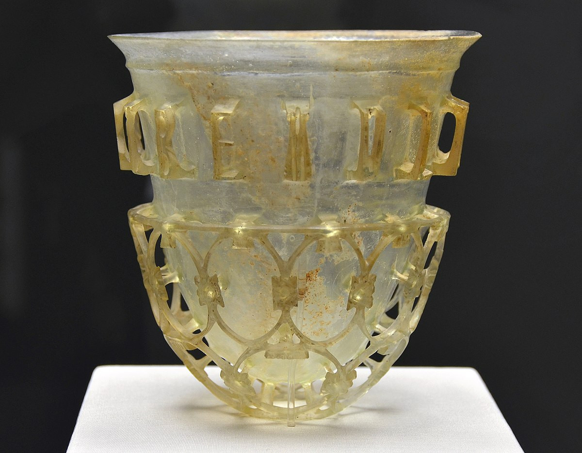 amber glass vase of roman glass wikipedia pertaining to 1200px munich cup diatretum 22102016 1