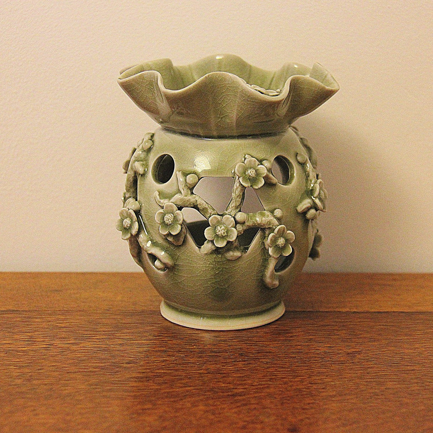29 Fashionable Antique Chinese Celadon Vases 2024 free download antique chinese celadon vases of open celadon pot pourri crock heater etsy with regard to dc29fc294c28ezoom