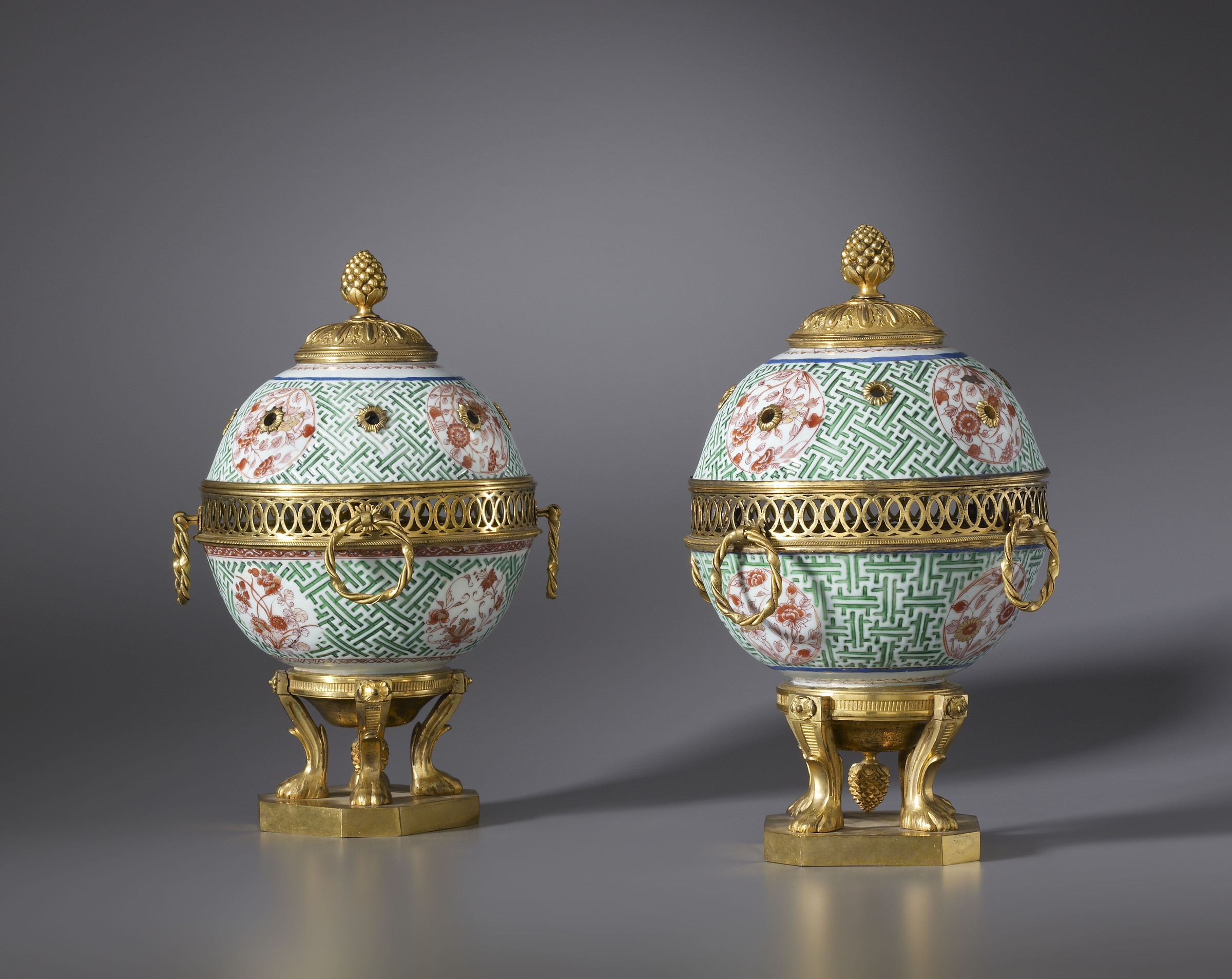 20 attractive Antique Chinese Vases 2024 free download antique chinese vases of unknown a pair of ragence pot pourri vases with lid the porcelain pertaining to a pair of ragence pot pourri vases with lid