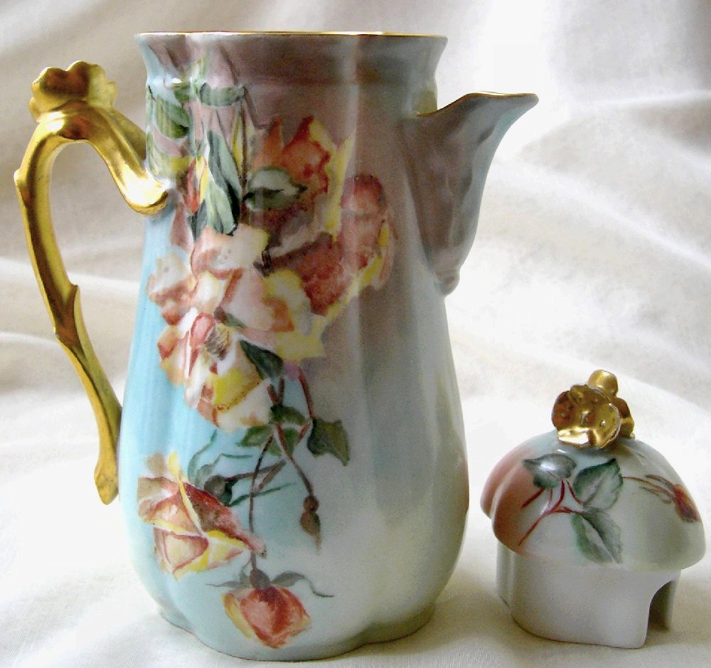 antique french porcelain vases of limoges porcelain wikipedia intended for verseuse porcelaine de limoges