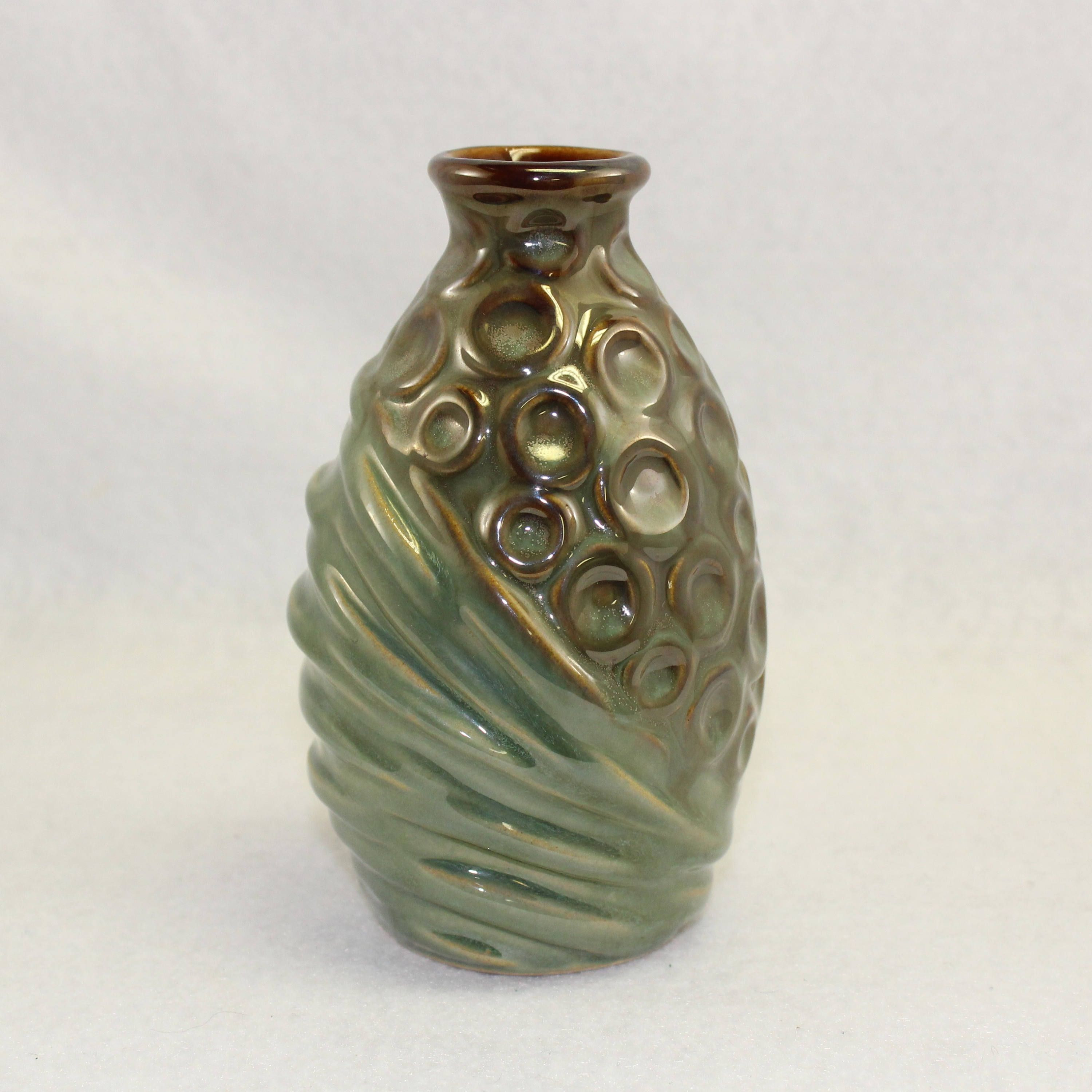 24 Popular Antique Green Pottery Vase 2024 free download antique green pottery vase of vintage green ceramic vase mid century mad men look great intended for vintage green ceramic vase mid century mad men look great conditiondifferent size circles