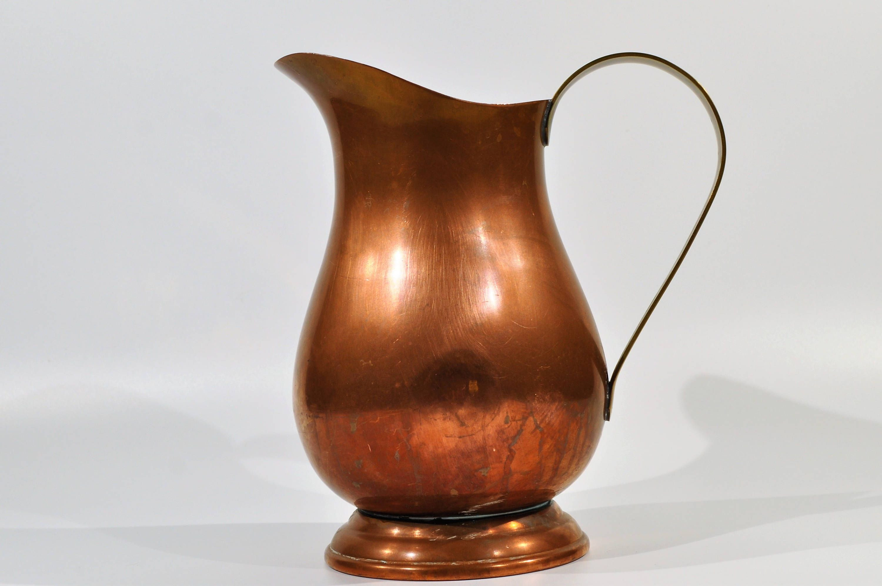 14 Ideal Antique Hammered Copper Vase 2024 free download antique hammered copper vase of image result for copper jug with flowers wedding navy blue and in copper pitcher copper jug vintage wedding flower vase jug country house pitcher farmhouse de