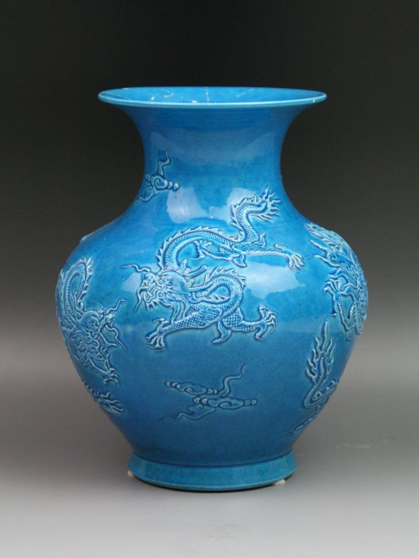 28 Perfect asian Porcelain Vases 2024 free download asian porcelain vases of vintage chinese blue glazed porcelain dragon vase laveil du in vintage chinese blue glazed porcelain dragon vase