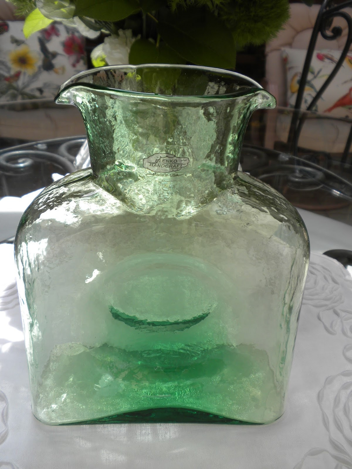 blenko handcraft vase of panoply recent blenko glass purchases throughout the second item i bought was a paper bag vase this is a color fade of bermuda blue and spring green it is 8 5 high the waves you see midway through are