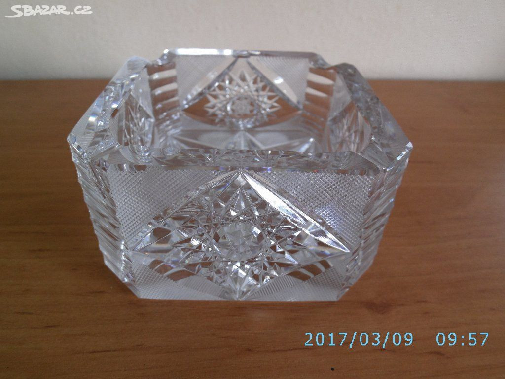 10 Stunning Bohemia Crystal Glass Vase 2024 free download bohemia crystal glass vase of bohemia crystal krasnac2bd brouaenac2bd popelnac2adk chyae karlovy vary in bohemia crystal krasnac2bd brouaenac2bd popelnac2adk