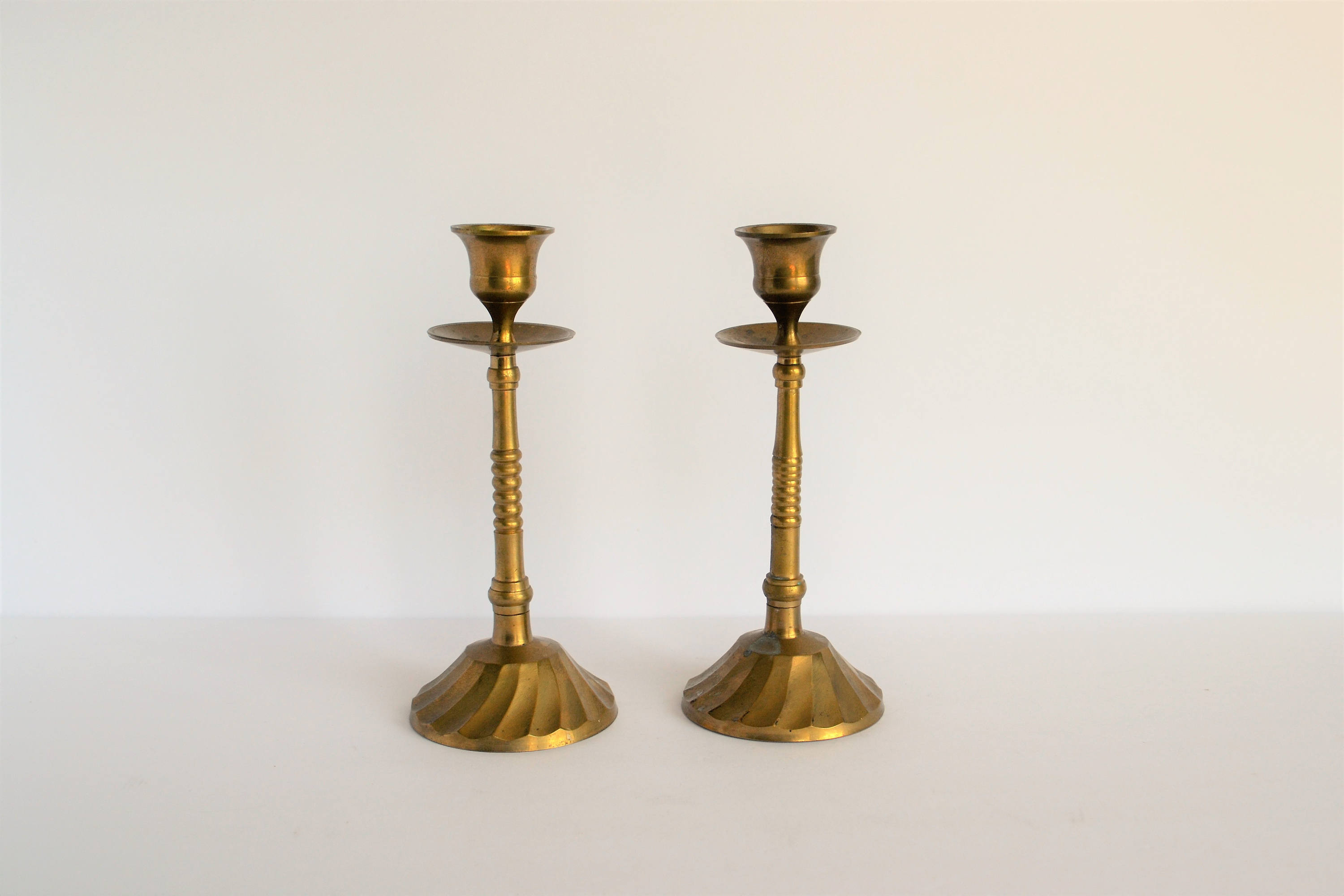 13 Best Brass Bud Vase India 2024 free download brass bud vase india of 2 vintage india brass candlestick holders etsy throughout dc29fc294c28ezoom