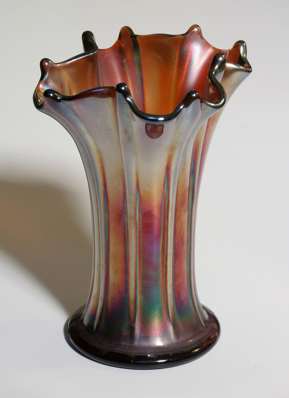 brass compote vase of carnival glass wikipedia throughout 1200px carnival glass vase