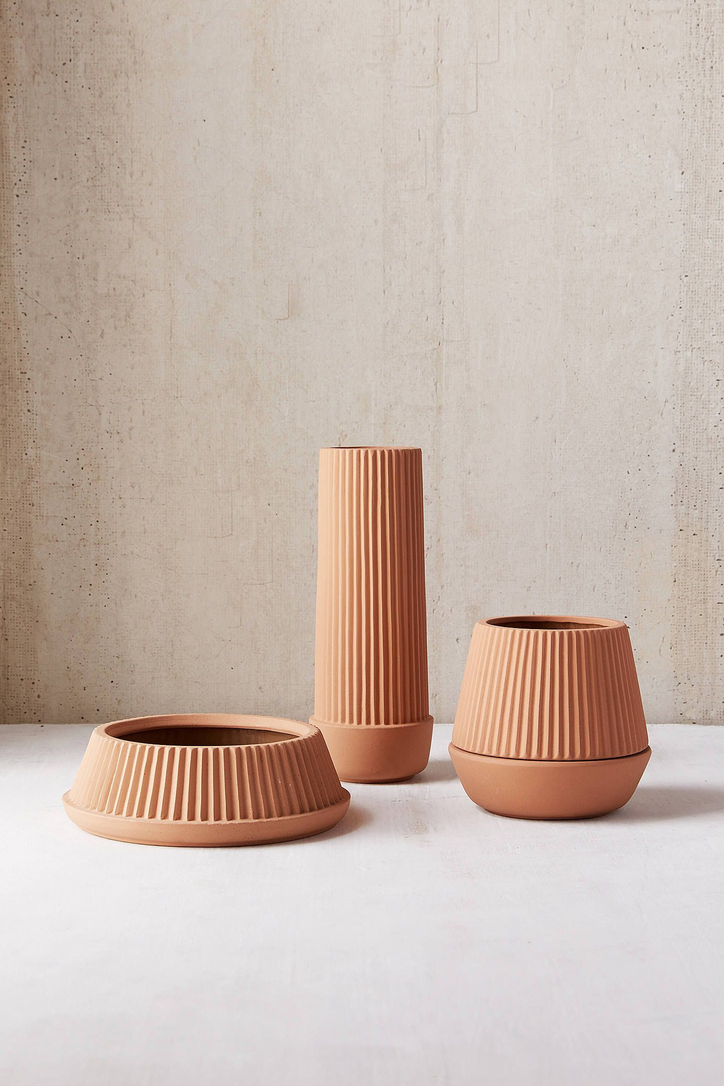 ceramic vase set of 3 of umbra shift pleated planter drainage tray set in 2018 c within slide view 3 umbra shift pleated planter drainage tray set
