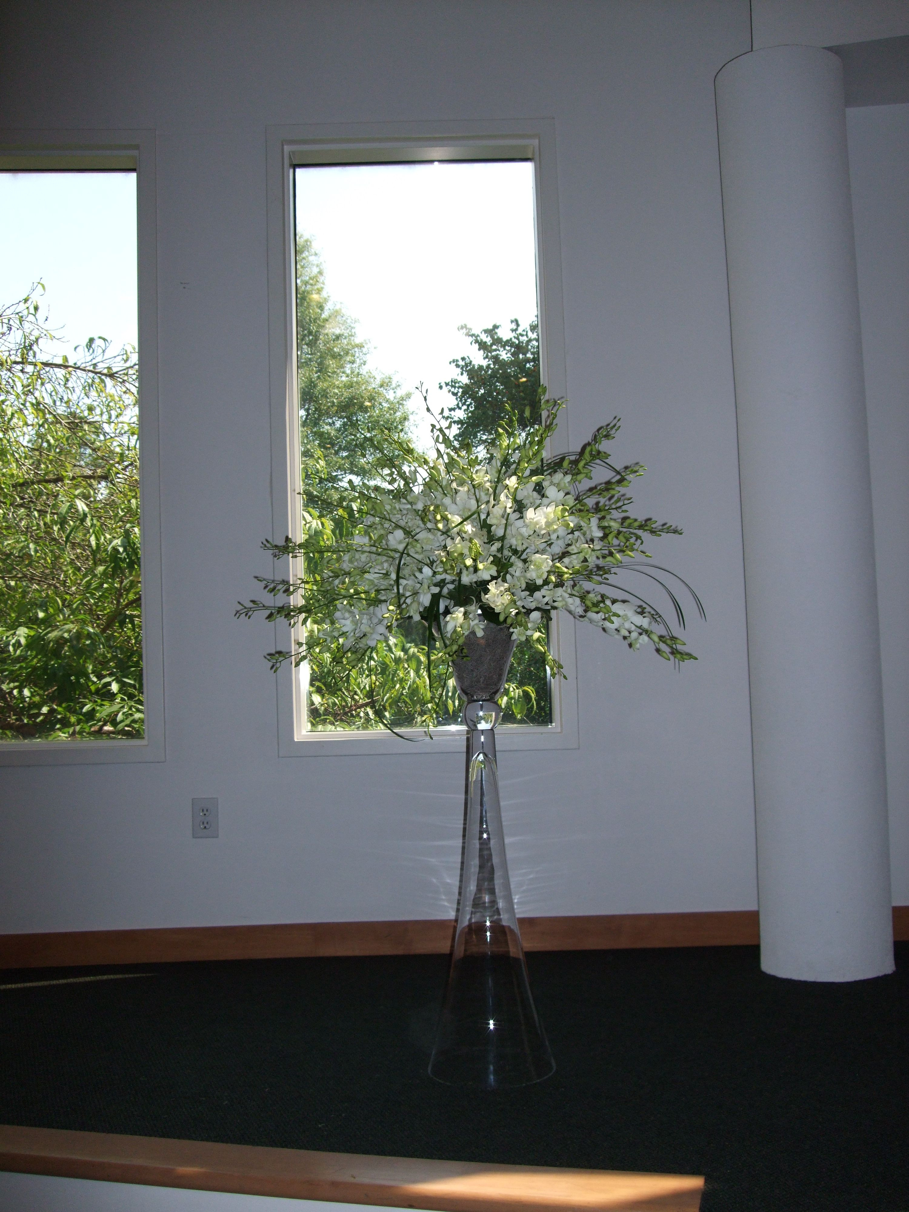26 Perfect Cheap Tall Trumpet Vases 2024 free download cheap tall trumpet vases of yom kippur bimah arrangment designed in a tall glass trumpet vase in yom kippur bimah arrangment designed in a tall glass trumpet vase with white hawaiian dendrob