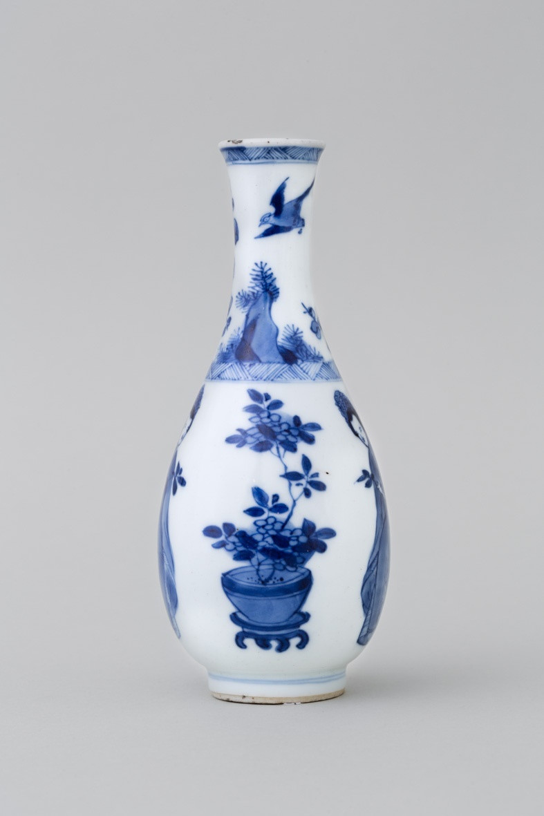 chinese blue white vase of a chinese miniature blue and white bottle vase kangxi 1662 1722 with a chinese miniature blue and white bottle vase