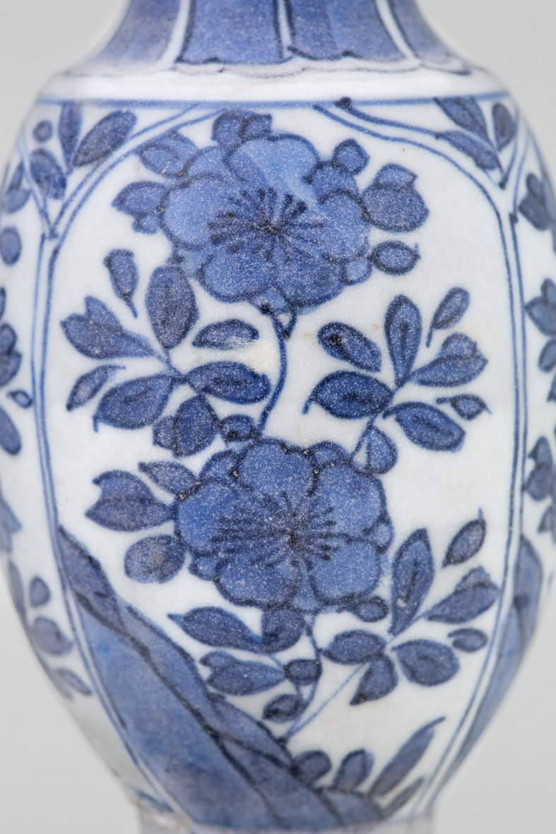 12 attractive Chinese Flower Vase 2024 free download chinese flower vase of chinese blue and white vases from the vung tao cargo kangxi 1662 intended for chinese blue and white vases from the vung tao cargo