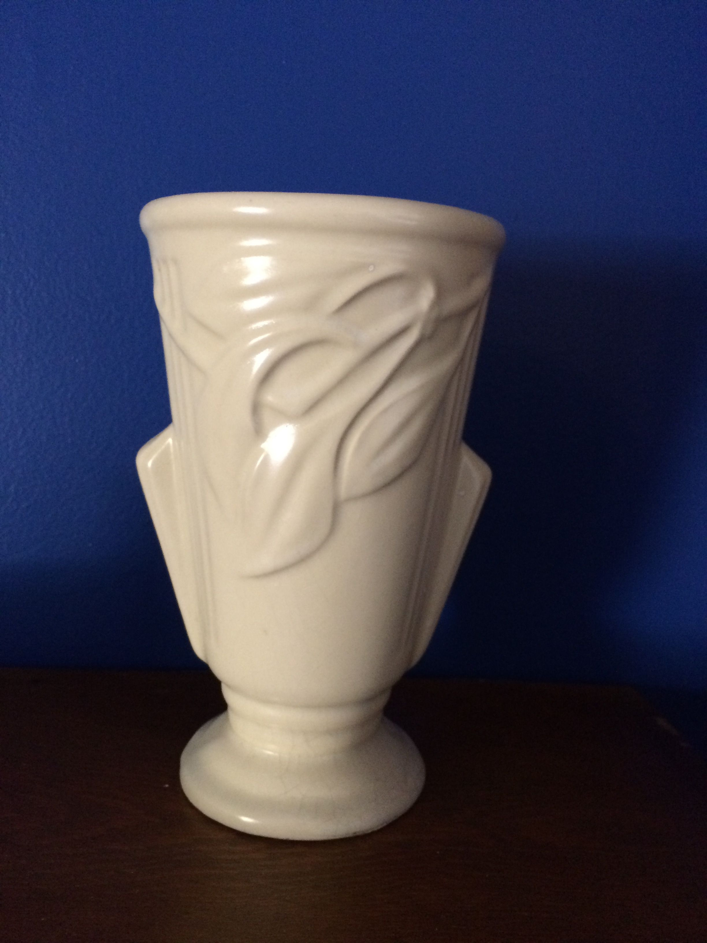 Chinese Porcelain Vases for Sale Of White Vases for Sale Elegant Pin by Eugene Hollon On Art Deco White with White Vases for Sale Elegant Pin by Eugene Hollon On Art Deco White Vases Pinterest