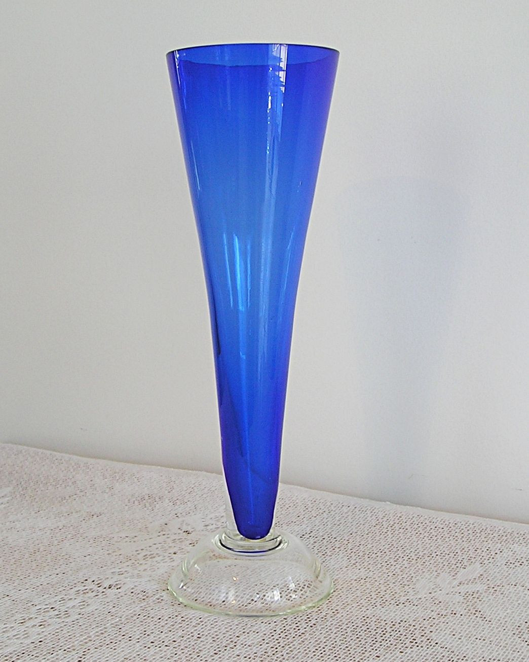 21 Stylish Clear Blue Vase 2024 free download clear blue vase of hand blown cobalt blue clear base vase my vintage collections within cobalt blue
