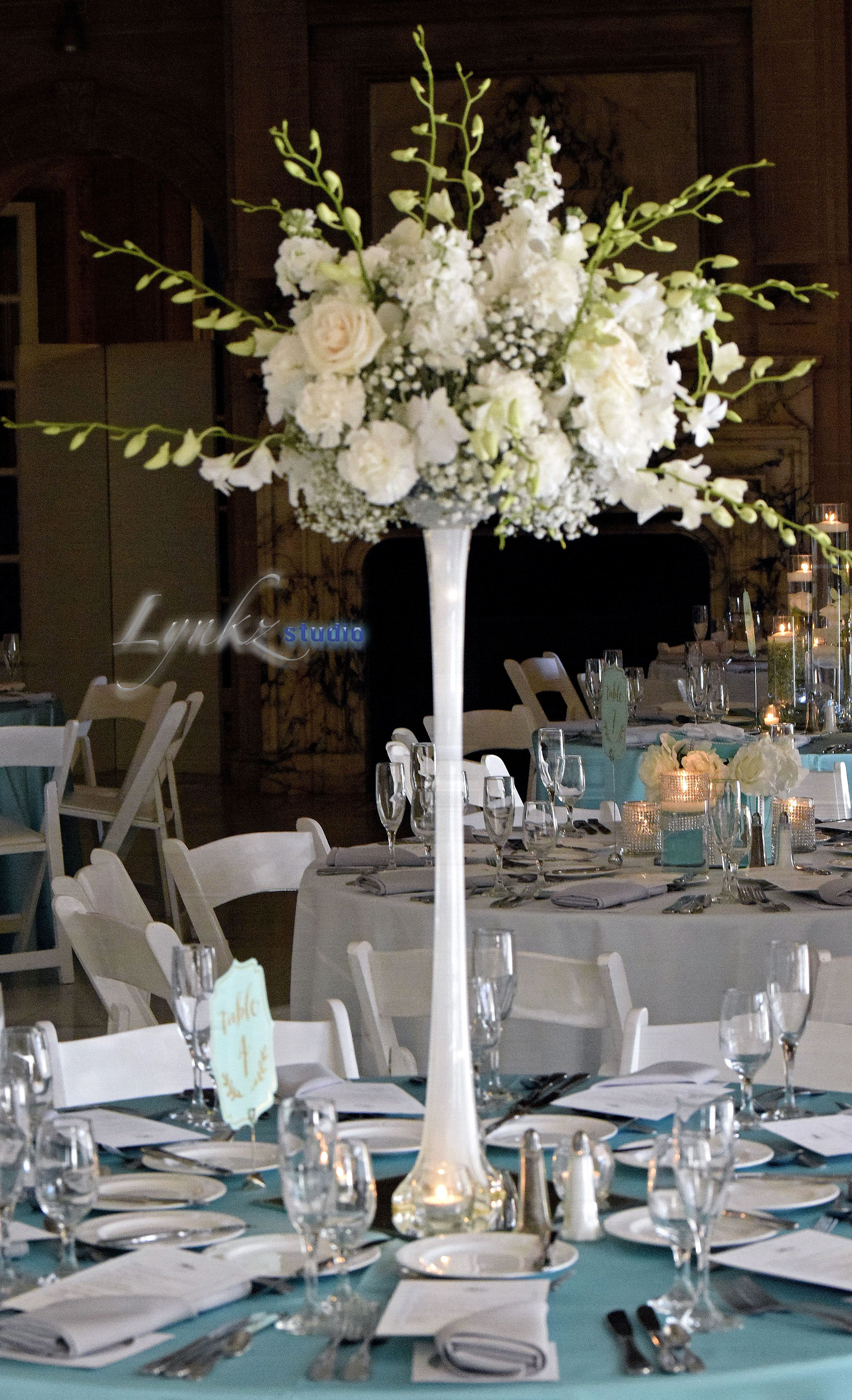 Corner Big Flower Vase Of 30 Pearl Vase Fillers the Weekly World In Beautiful Vase Centerpieces for Weddings Styles Ideas