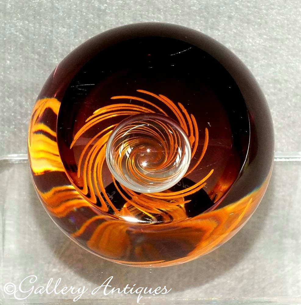 Egg Shaped Vase Of Vintage 1987 Caithness solo Art Glass Medium Size Paperweight Etsy In Dzoom