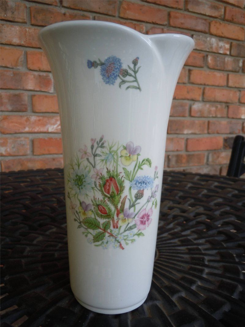 26 Fantastic Egyptian Vases for Sale 2024 free download egyptian vases for sale of aynsley wild tudor vase fine china pink blue floral rose thistles 8 with regard to blue side