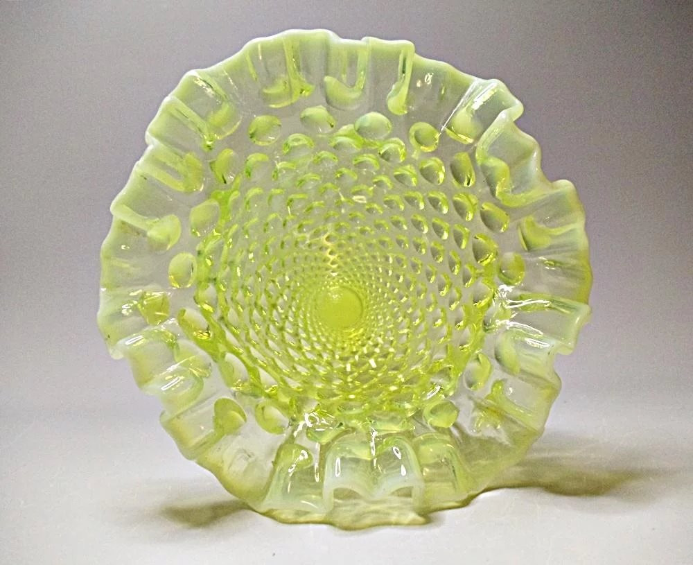 30 Elegant Fenton Glass Small Vase 2024 free download fenton glass small vase of sale vintage fenton opalescent topaz double crimped 8 footed vase throughout click to expand
