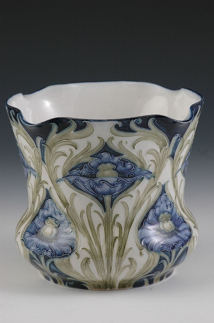 17 Stylish Florian Ware Vase 2024 free download florian ware vase of 79 best moorcroft images on pinterest crystals vases and pottery pertaining to a fabulous early poppy design vase or planter the decoration is as perfect and intense as 