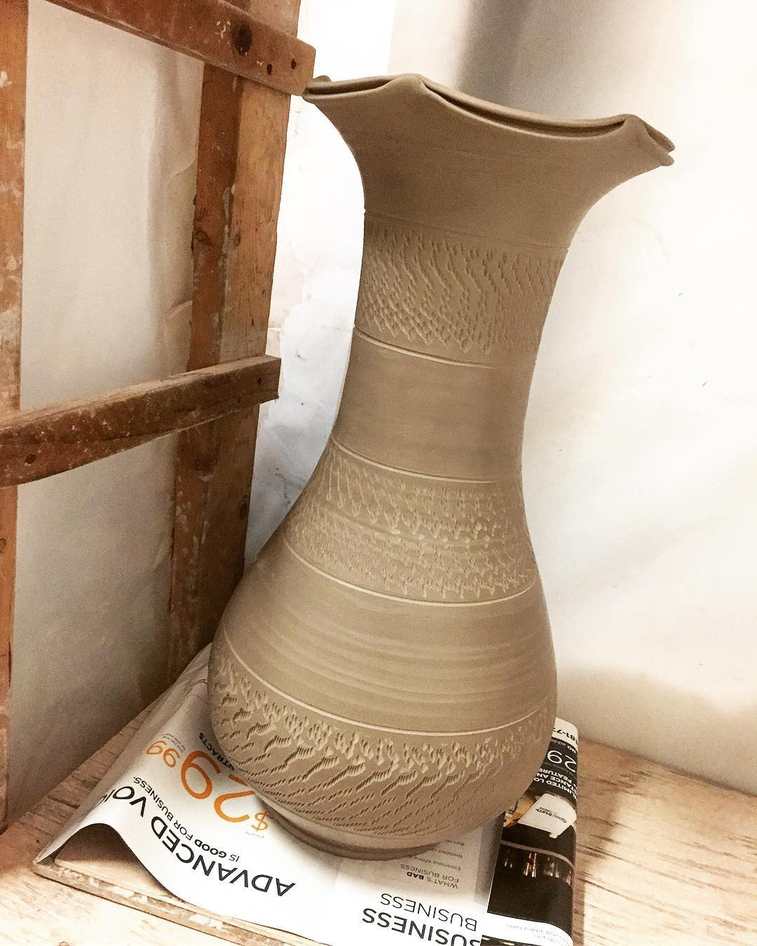 14 Best Franz Porcelain butterfly Vase 2024 free download franz porcelain butterfly vase of porcelainvase hash tags deskgram within she is all trimmed and finished now for her to dry it wasn