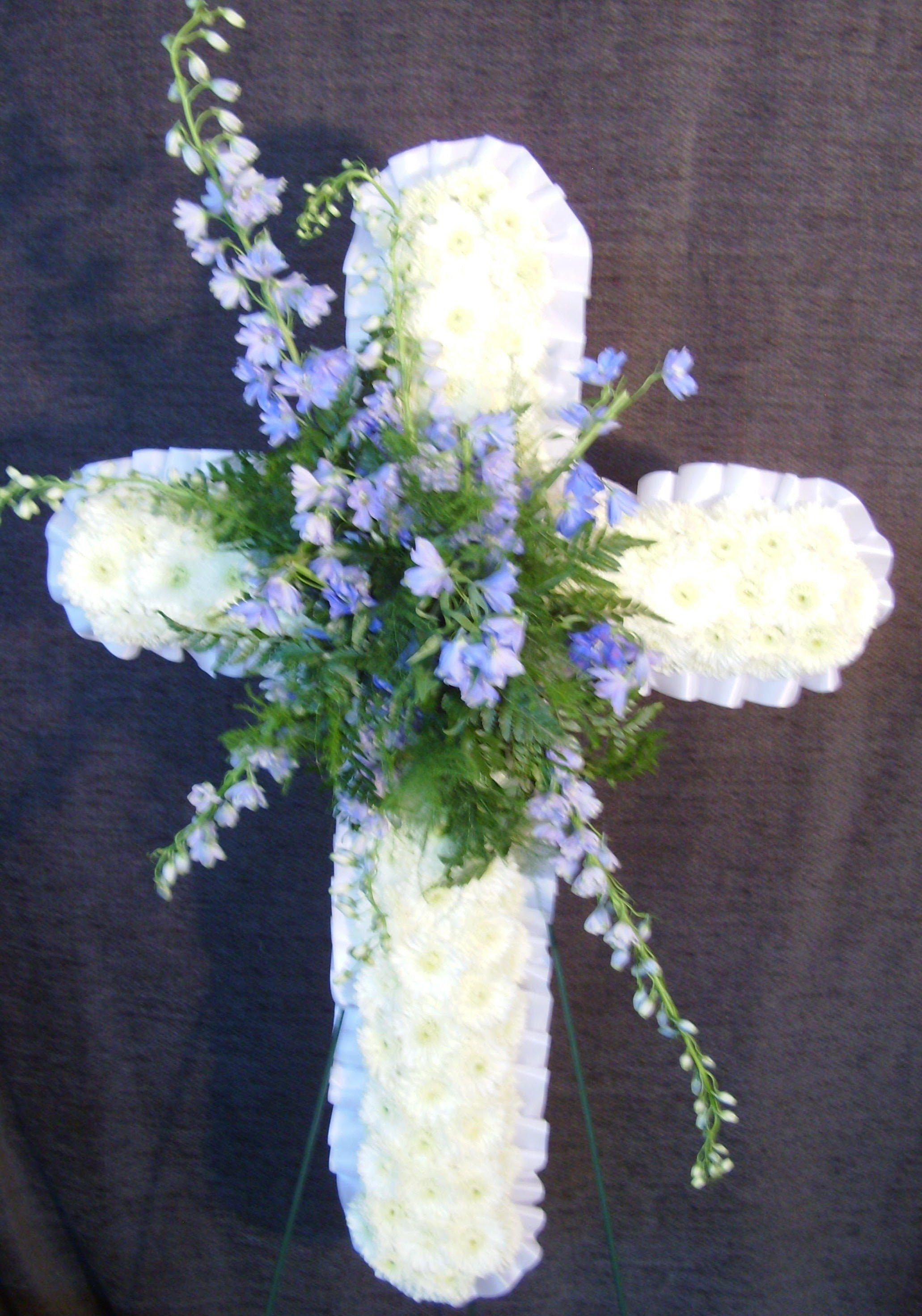 17 Ideal Ftd Cross Vase 2022 free download ftd cross vase of floral tributes funeral pinterest floral funeral and funeral throughout floral tributes