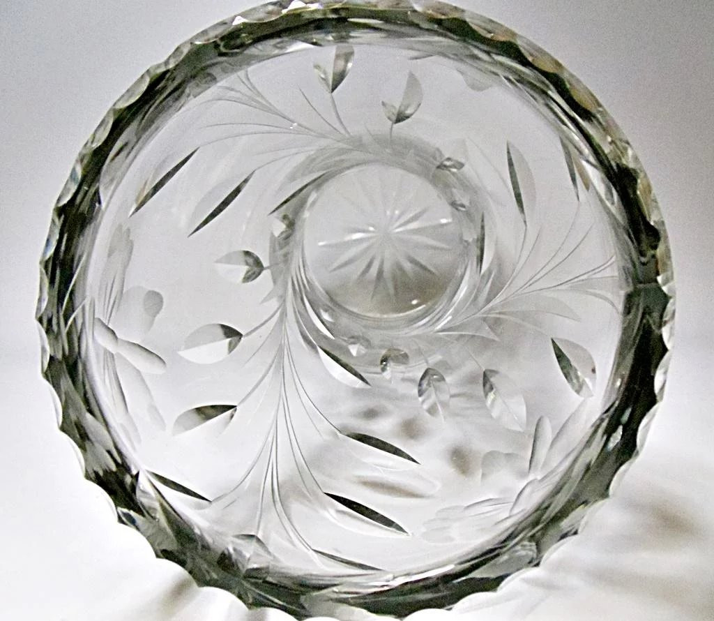 22 Awesome Glass Pedestal Bowl Vase 2023 free download glass pedestal bowl vase of 12 cut glass corset vase butterflies stems leaves late throughout click to expand