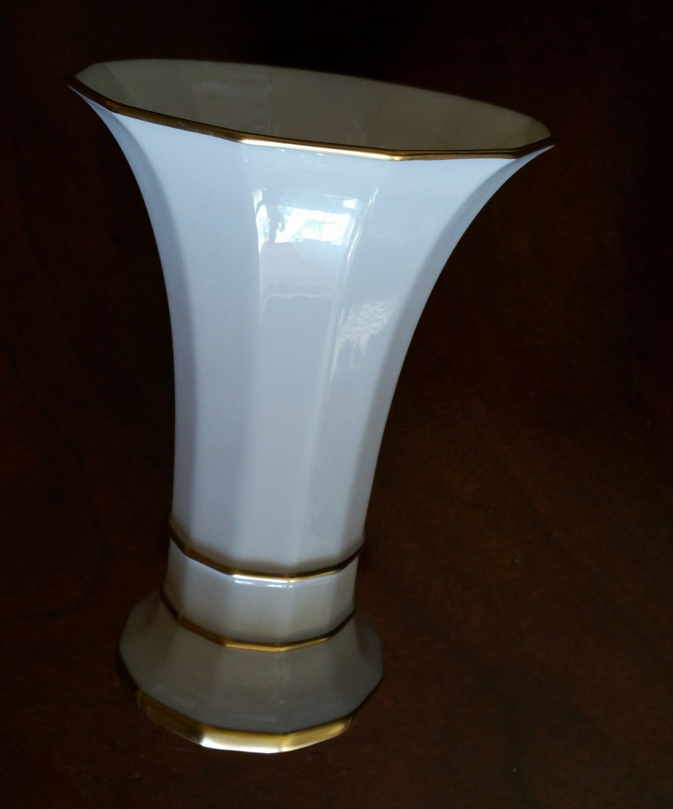 13 Unique Glass Vase with Gold Trim 2024 free download glass vase with gold trim of lenox porcelain vase in white gold r86 trim green mark etsy intended for image 0 image 1