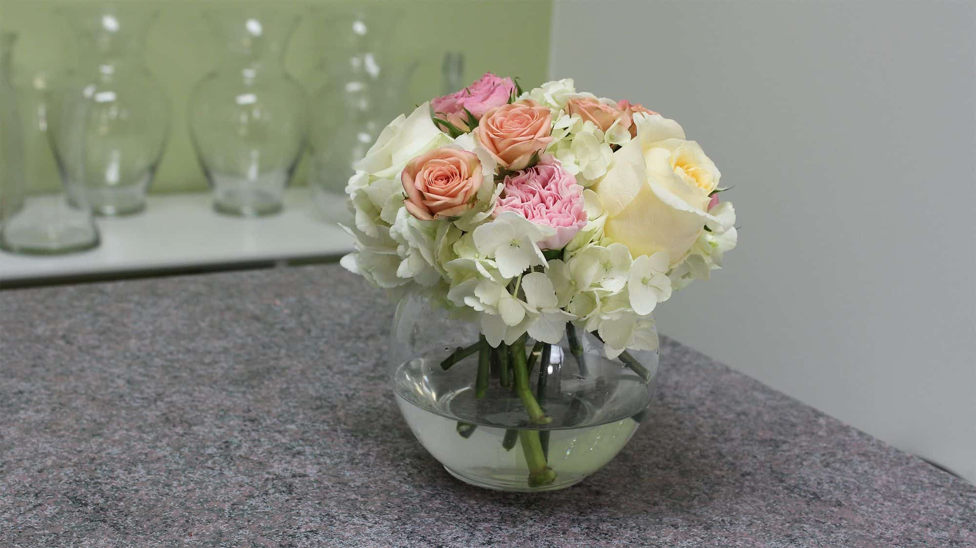 21 Nice Glass Vase with Hydrangea 2024 free download glass vase with hydrangea of stunning stage in all white and pink white flower vases white pertaining to how to make a small hydrangea centerpiece final