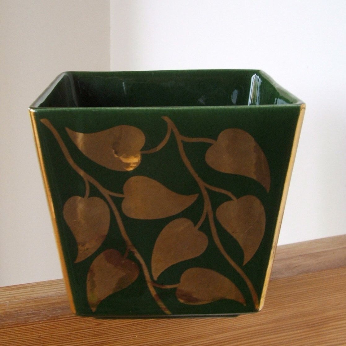 16 Fabulous Gold Leaf Vase 2024 free download gold leaf vase of gorgeous green with gold leaves california pottery planter flower with regard to gold leaves california pottery planter flower pot by lookonmytreasures on etsy https www et