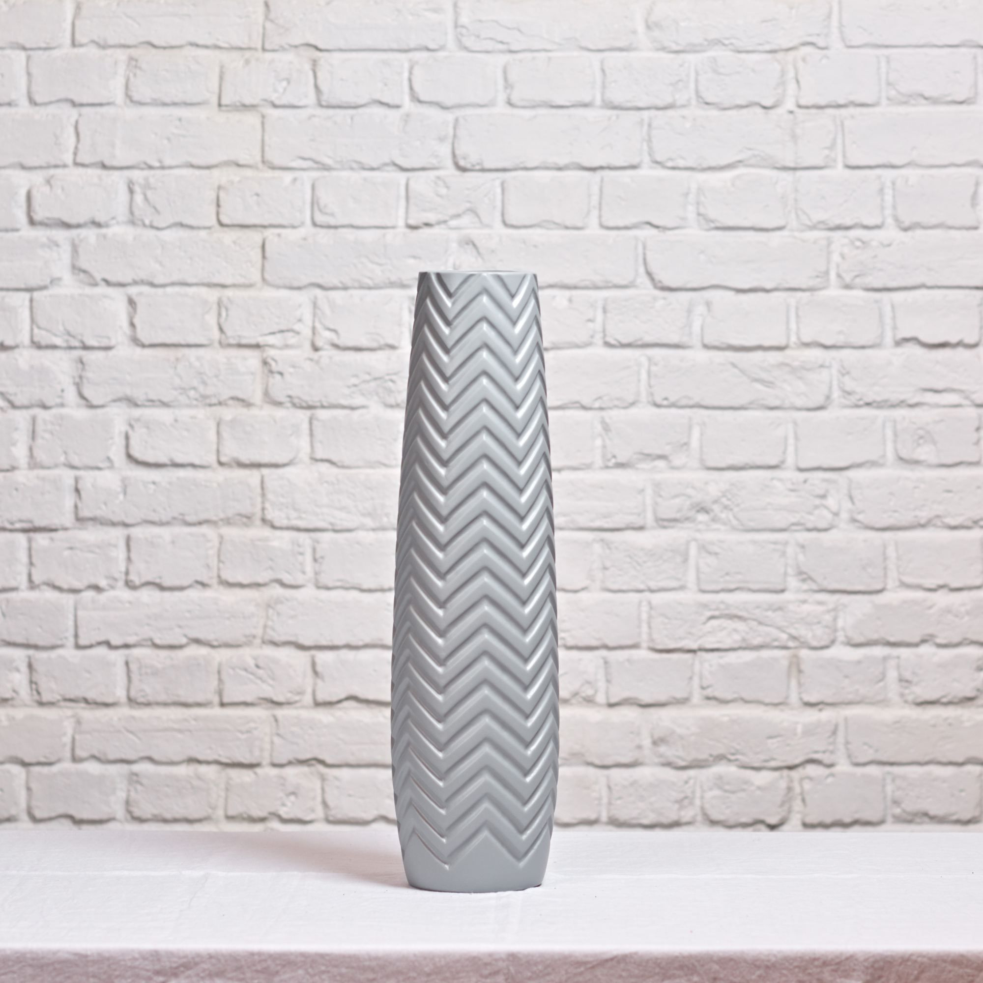 17 Stunning Grey Ceramic Vase 2024 free download grey ceramic vase of this is a small ceramic grey vase with a zig zag pattern with this is a small ceramic grey vase with a zig zag pattern surrounding the