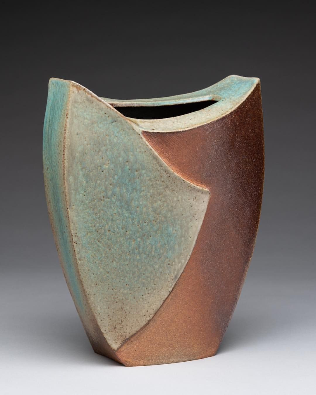 28 Perfect Hammered Metal Vase 2023 free download hammered metal vase of mayumi yamashita est une caramiste japonaise nae dans la p regarding im happy to announce that i was accepted to the american craft council