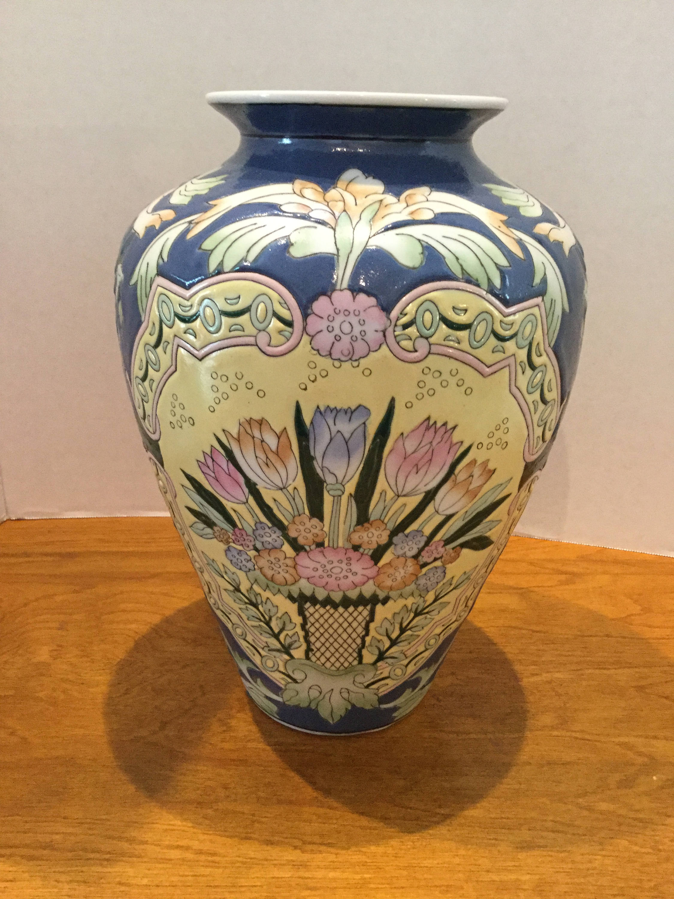 hand painted oriental vase of vintage chinese handpainted porcelain vase floral design in etsy regarding dzoom