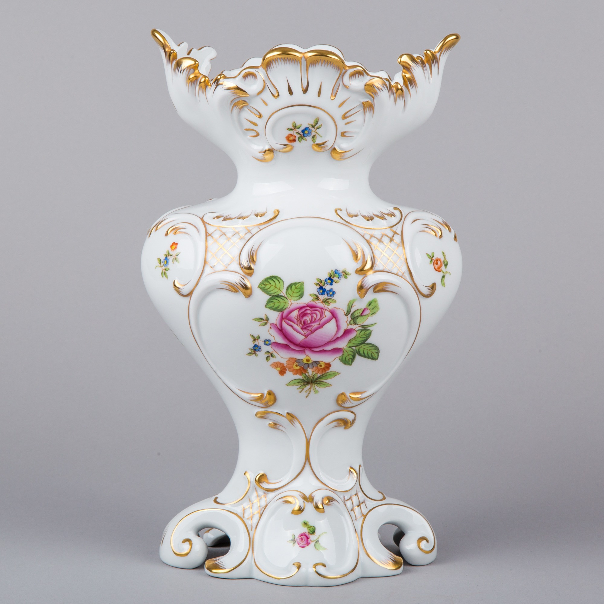 15 Stylish Herend Hvngary Hand Painted Vase 2024 free download herend hvngary hand painted vase of herend petit bouquet de rose pattern baroque vase merops collections regarding herend petit bouquet de rose pattern baroque vase