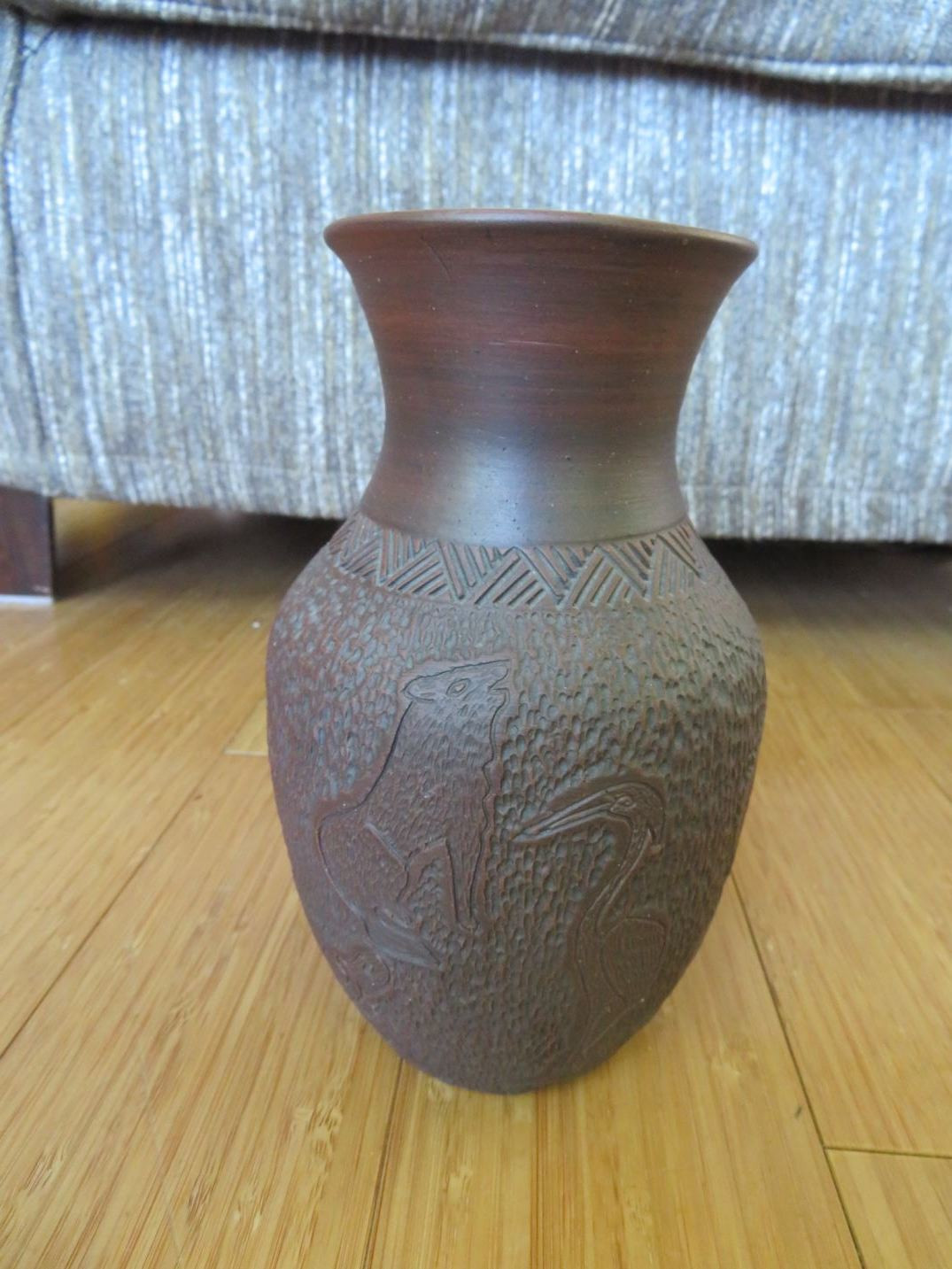 horse hair vase pottery of aug 5 art gallery apsley auctions in 15 dee martin hand made vase