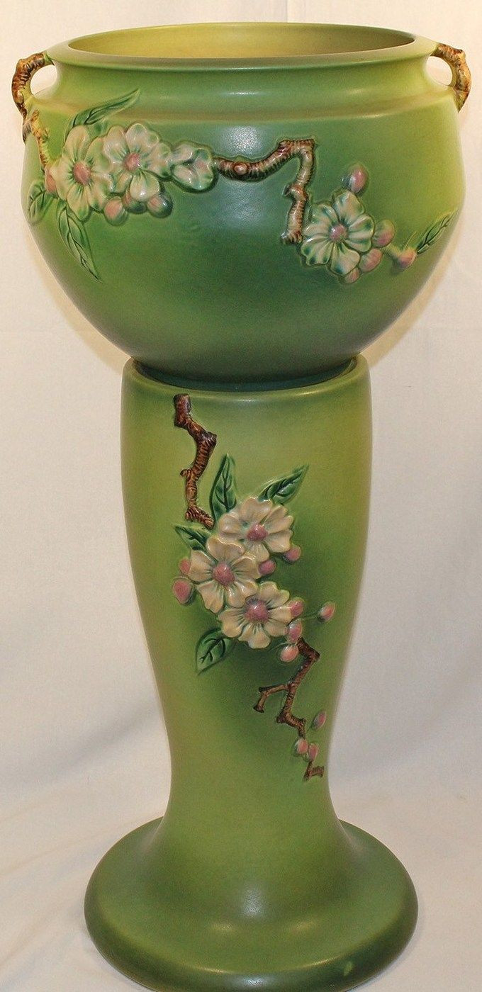 22 Great Hull Art Pottery Magnolia Vase 2024 free download hull art pottery magnolia vase of 254 best roseville pottery images on pinterest antique pottery pertaining to roseville pottery apple blossom green jardiniere and pedestal