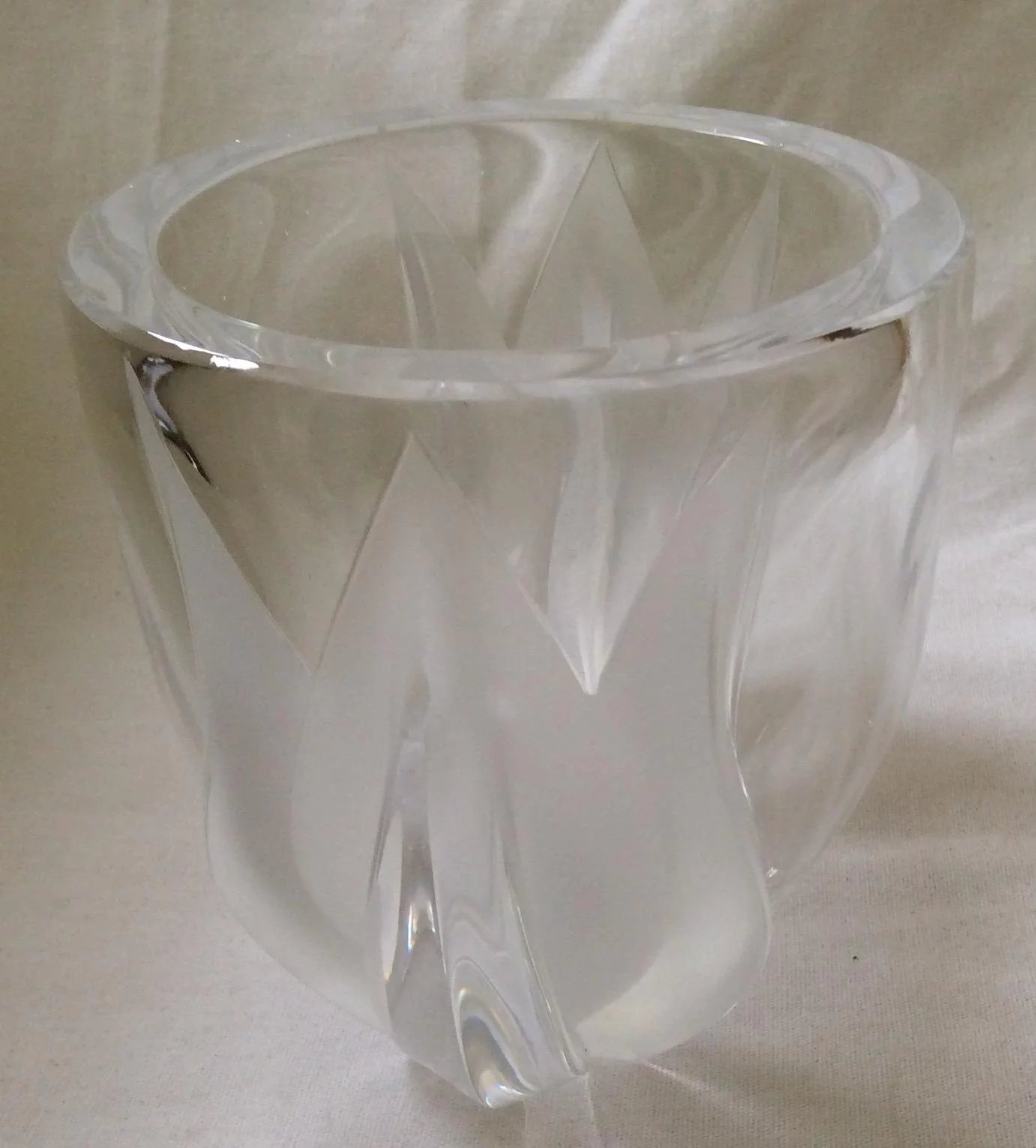 lalique dampierre vase of lalique deux tulipes two tulips crystal vase mint condition within click to expand