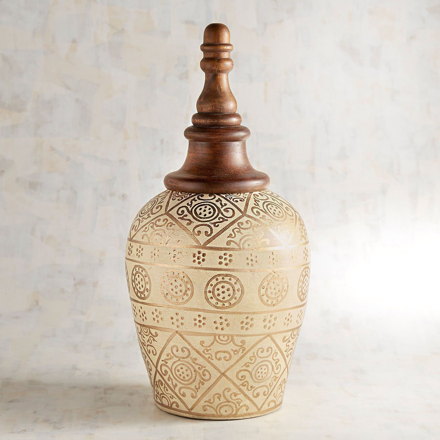24 Great Large Terracotta Floor Vases 2024 free download large terracotta floor vases of small terracotta floor vase with wooden lid pertaining to 8f534add63f5a9ae5865e22c5bfbb70b
