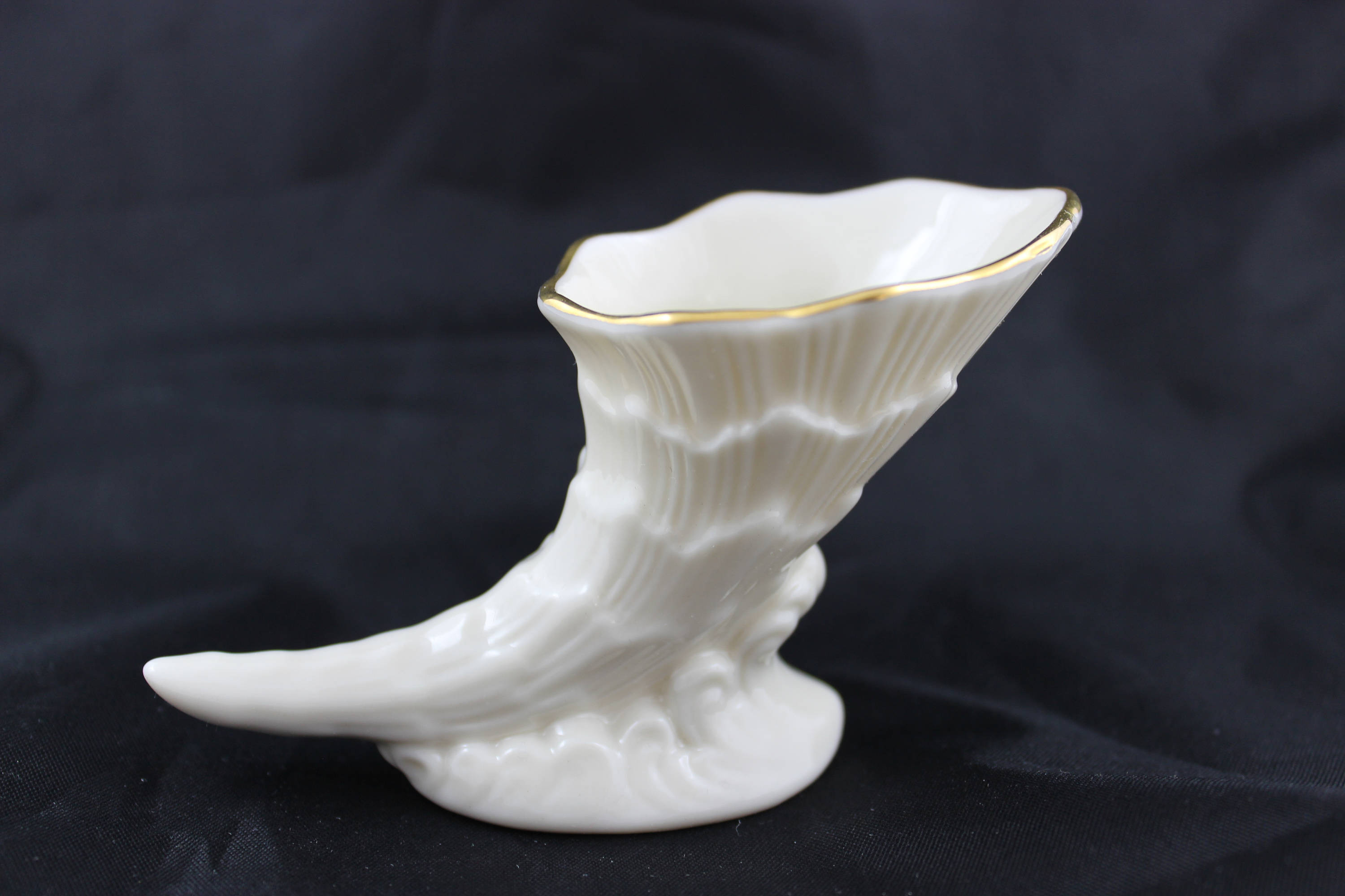 19 Recommended Lenox Bud Vase Gold Trim 2024 free download lenox bud vase gold trim of lenox china miniature cornucopia horn of plenty with gold trim etsy with regard to image 0