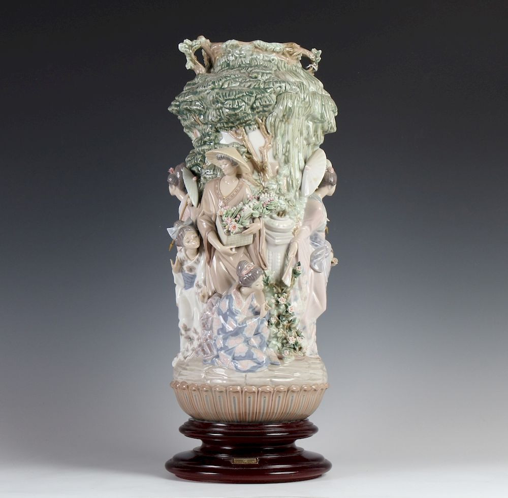 15 Spectacular Lladro Vase Flowers 2024 free download lladro vase flowers of lladro japanese vase 1536 le porcelain sculpture by hill auction pertaining to lladro japanese vase 1536 le porcelain sculpture by hill auction gallery bidsquare