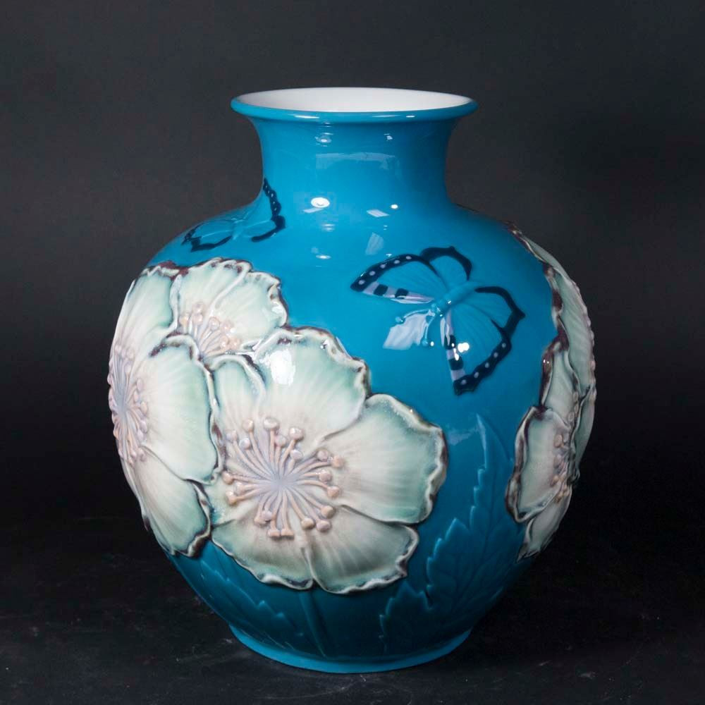 15 Spectacular Lladro Vase Flowers 2024 free download lladro vase flowers of lladro poppy flowers blue vase regarding 26682829 1