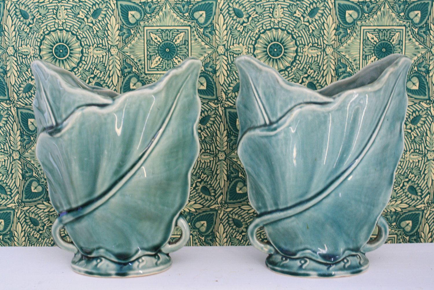 13 Awesome Mccoy Green Vase 2024 free download mccoy green vase of mccoy pottery a wonderful matched pair of marked mccoy j with regard to 1950s pair of green ceramic brush mccoy pottery palm leaf vases