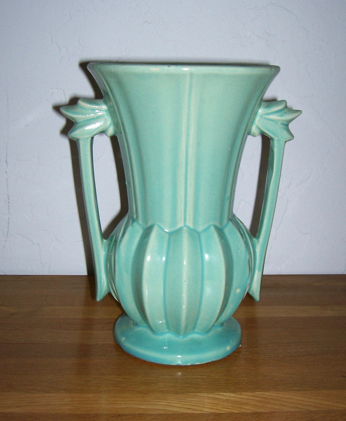 25 Cute Mccoy Vases for Sale 2024 free download mccoy vases for sale of ask the mpcs forum mccoy pottery collectors society within a friend gave me a mccoy vase in the early 1980s which she bought at a houston tx antiques store id be very