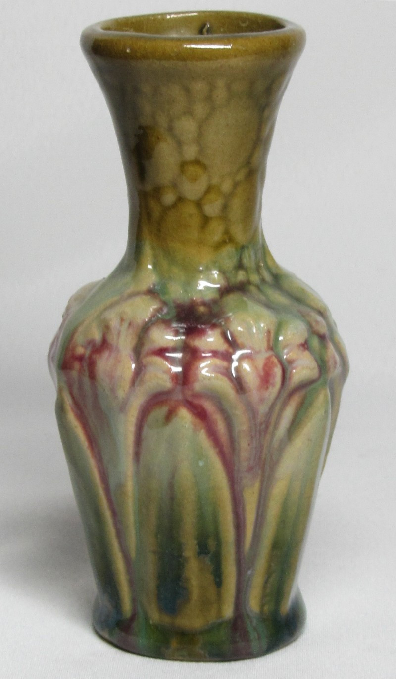 25 Cute Mccoy Vases for Sale 2024 free download mccoy vases for sale of brush mccoy pottery amaryllis cabinet vase majolica glaze pertaining to for sale is a very nice piece of art pottery made by the brush mccoy company of roseville ohio
