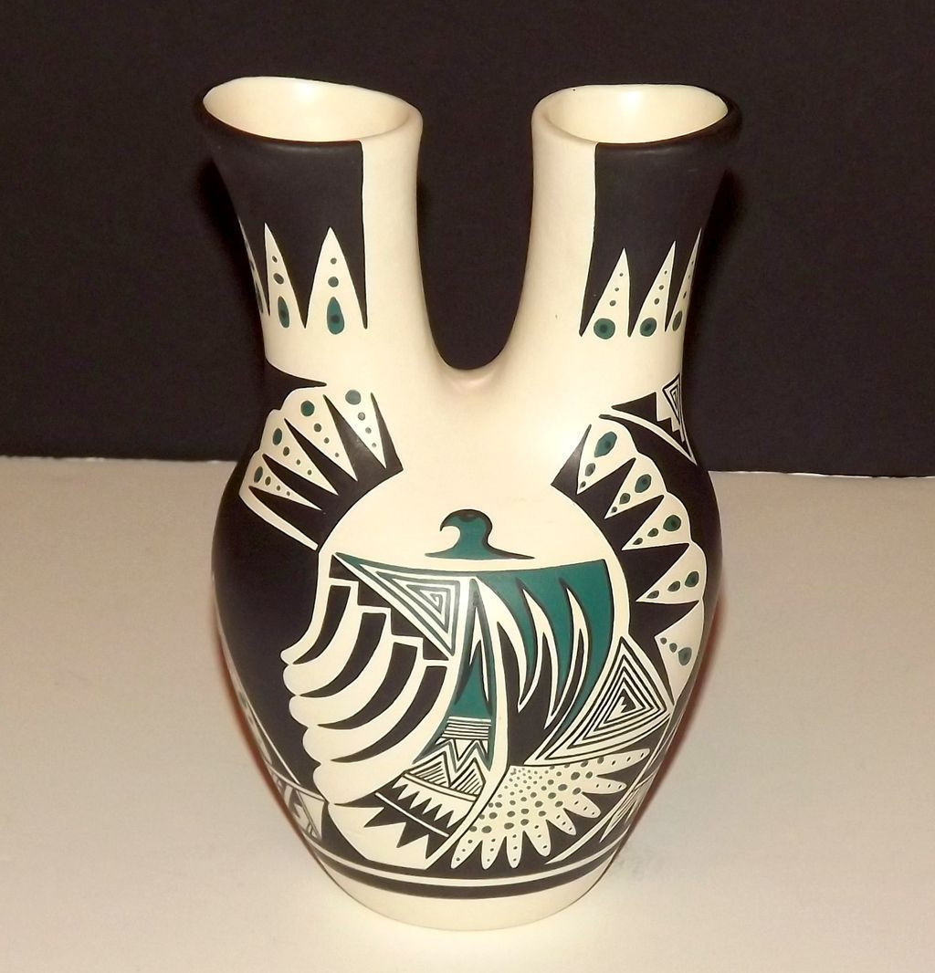 mexican wedding vase of vintage native american navajo wedding vase pottery 1979 http inside vintage native american navajo wedding vase pottery 1979