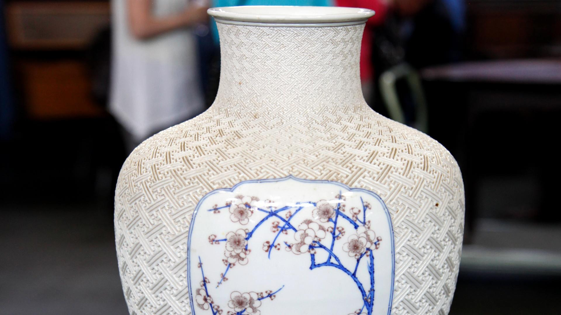 26 Awesome Ming Dynasty Vase for Sale 2024 free download ming dynasty vase for sale of antiques roadshow appraisal makuzu kozan porcelain vase ca 1898 with regard to appraisal makuzu kozan porcelain vase ca 1898