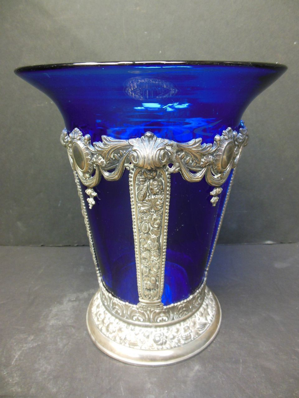 murano cobalt blue vase of light blue glass vase images victorian blue glass vase with silver regarding light blue glass vase images victorian blue glass vase with silver plated holder