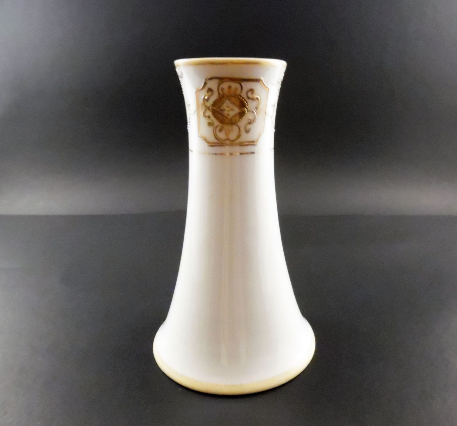 18 Fabulous Nippon Moriage Vase 2024 free download nippon moriage vase of maruki nippon hatpin holder circa 1915 antique nippon hatpin pertaining to maruki nippon hatpin holder circa 1915 antique nippon hatpin holder with moriage decoration 