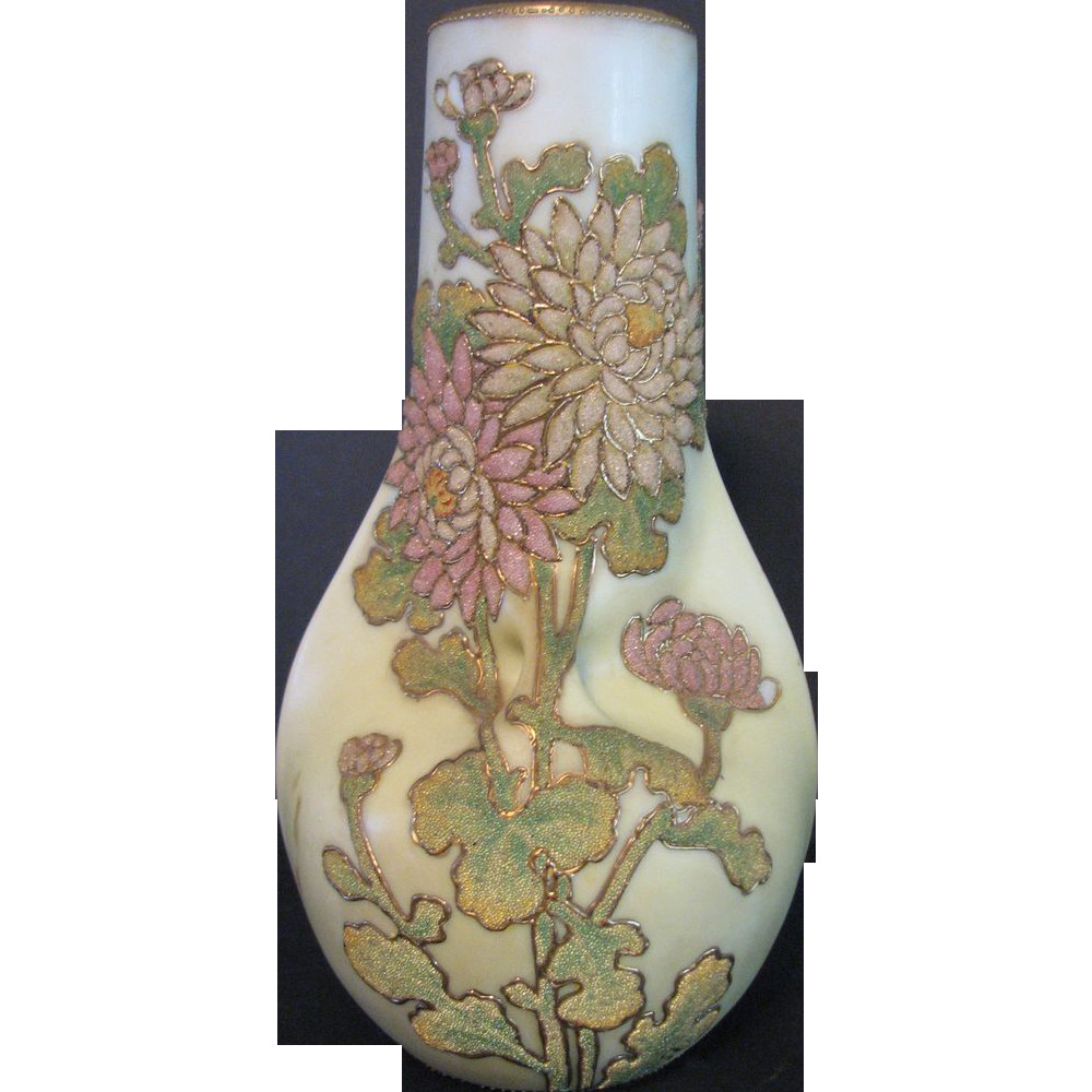 nippon vases value of nippon coralene vase pinched mums graceful antiques treasures within nippon coralene vase pinched mums