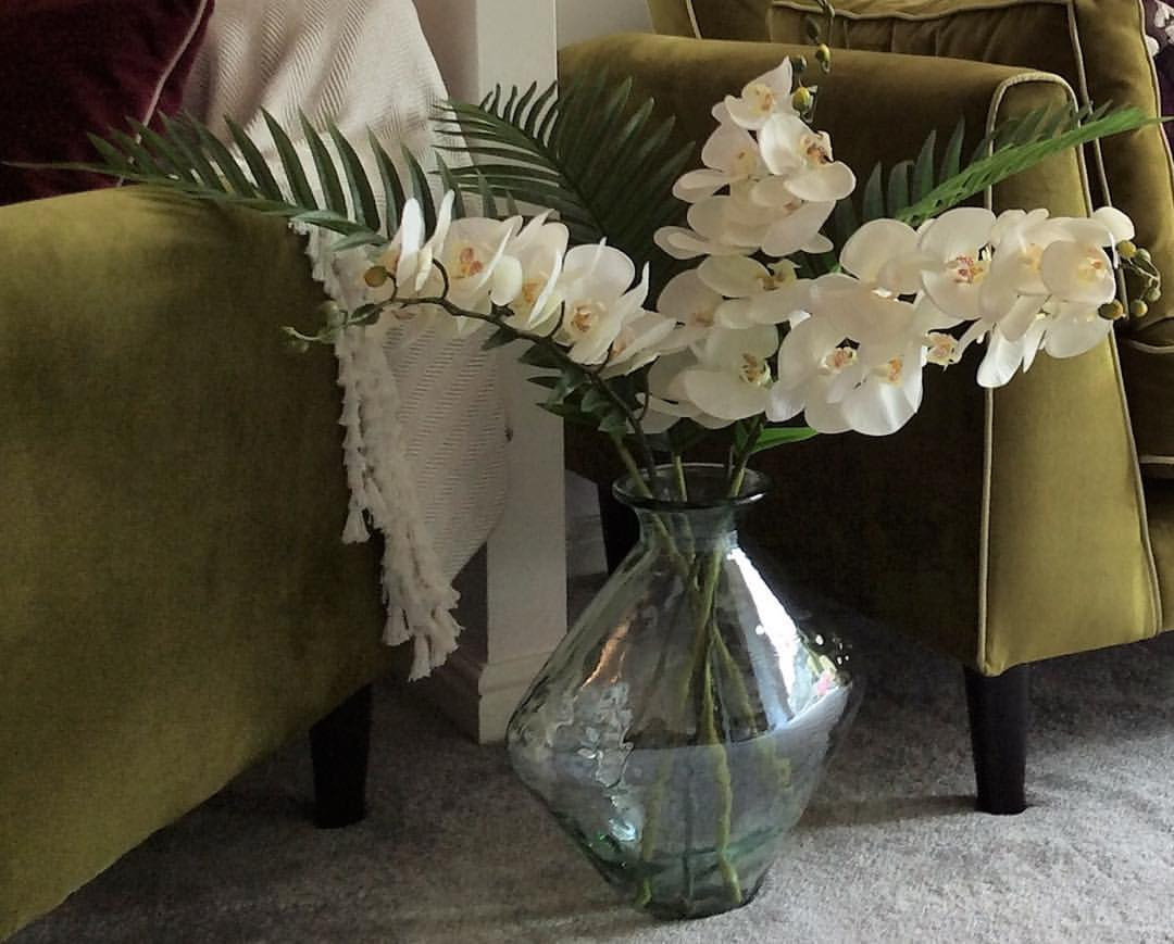 23 Awesome orchid Flower Arrangement Vase 2024 free download orchid flower arrangement vase of bold interiorz this gorgeous faux flower arrangement whit with this gorgeous faux flower arrangement white orchids with palms in a lustre vase is